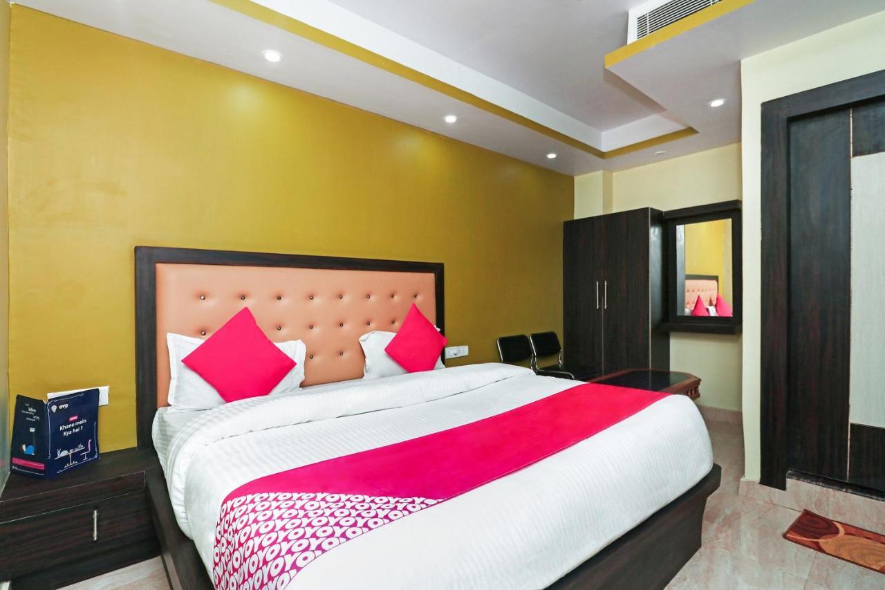 Oyo 15169 Hotel Rk Inn Lucknow Exteriör bild
