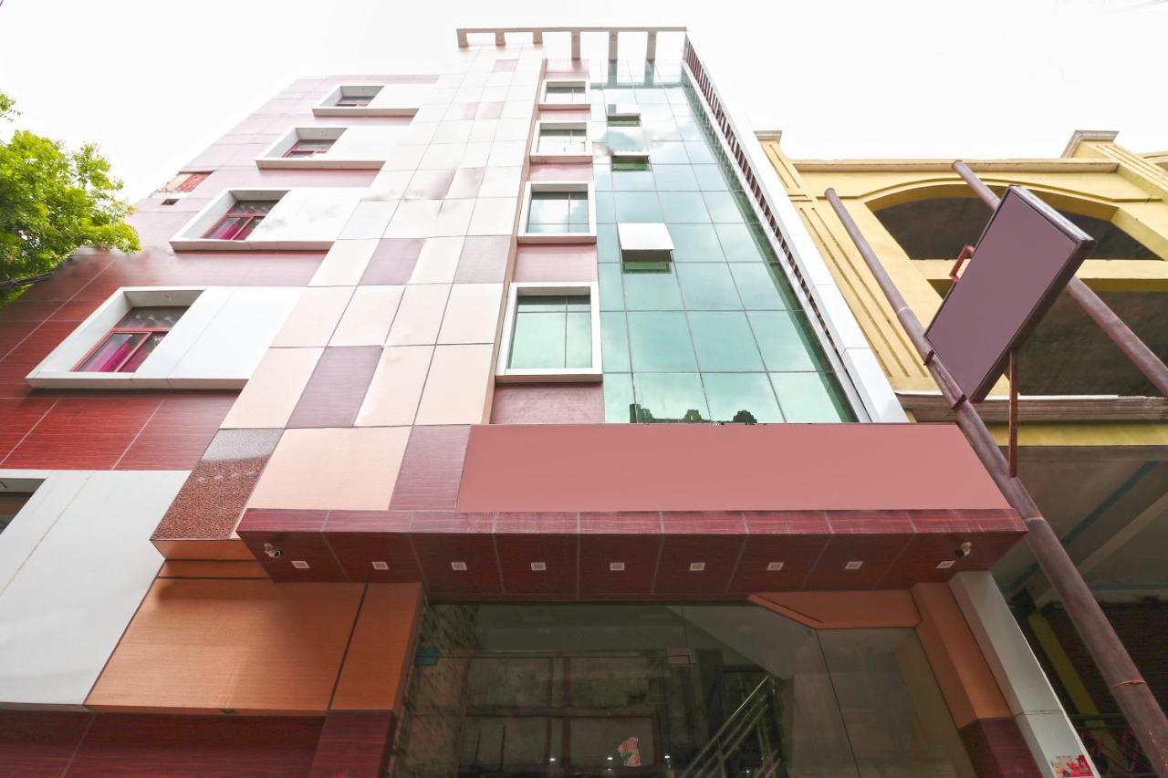 Oyo 15169 Hotel Rk Inn Lucknow Exteriör bild